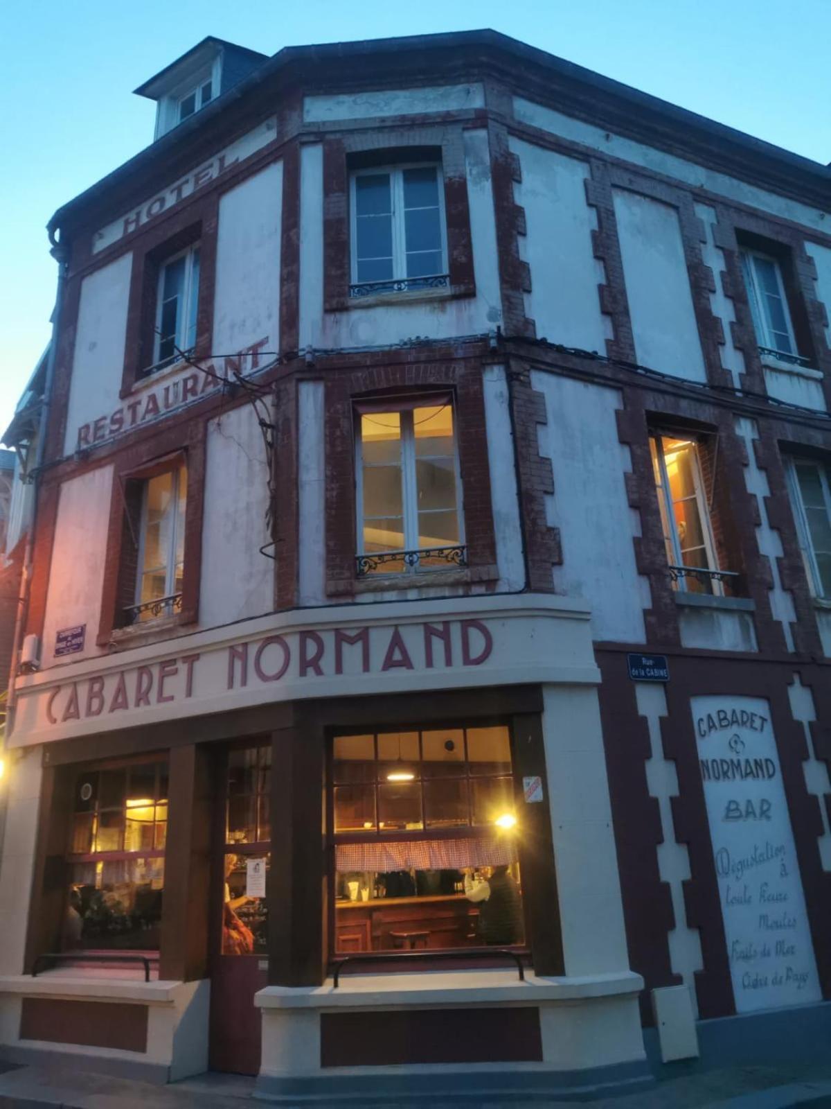 ヴィレルヴィル La Crevette Bed & Breakfast エクステリア 写真